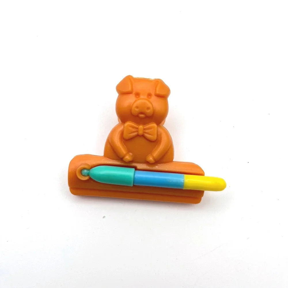 Vintage Orange Pig Clip Magnet with Blue‎ Yellow Pen Holder Desk Accessory